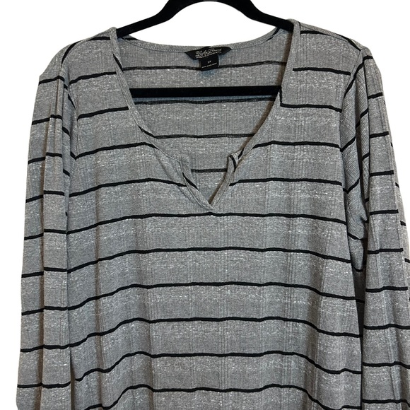 LUCKY BRAND Long Sleeve Gray/Black Striped Top 2X - Picture 3 of 7